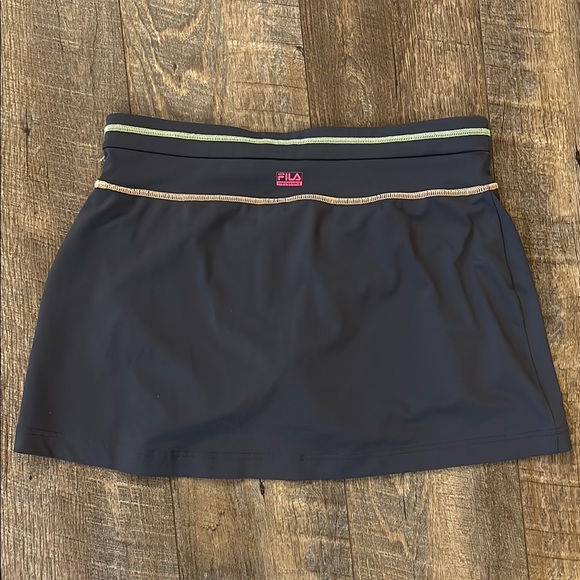 Fila Sport Performance Skort - Picture 2 of 7